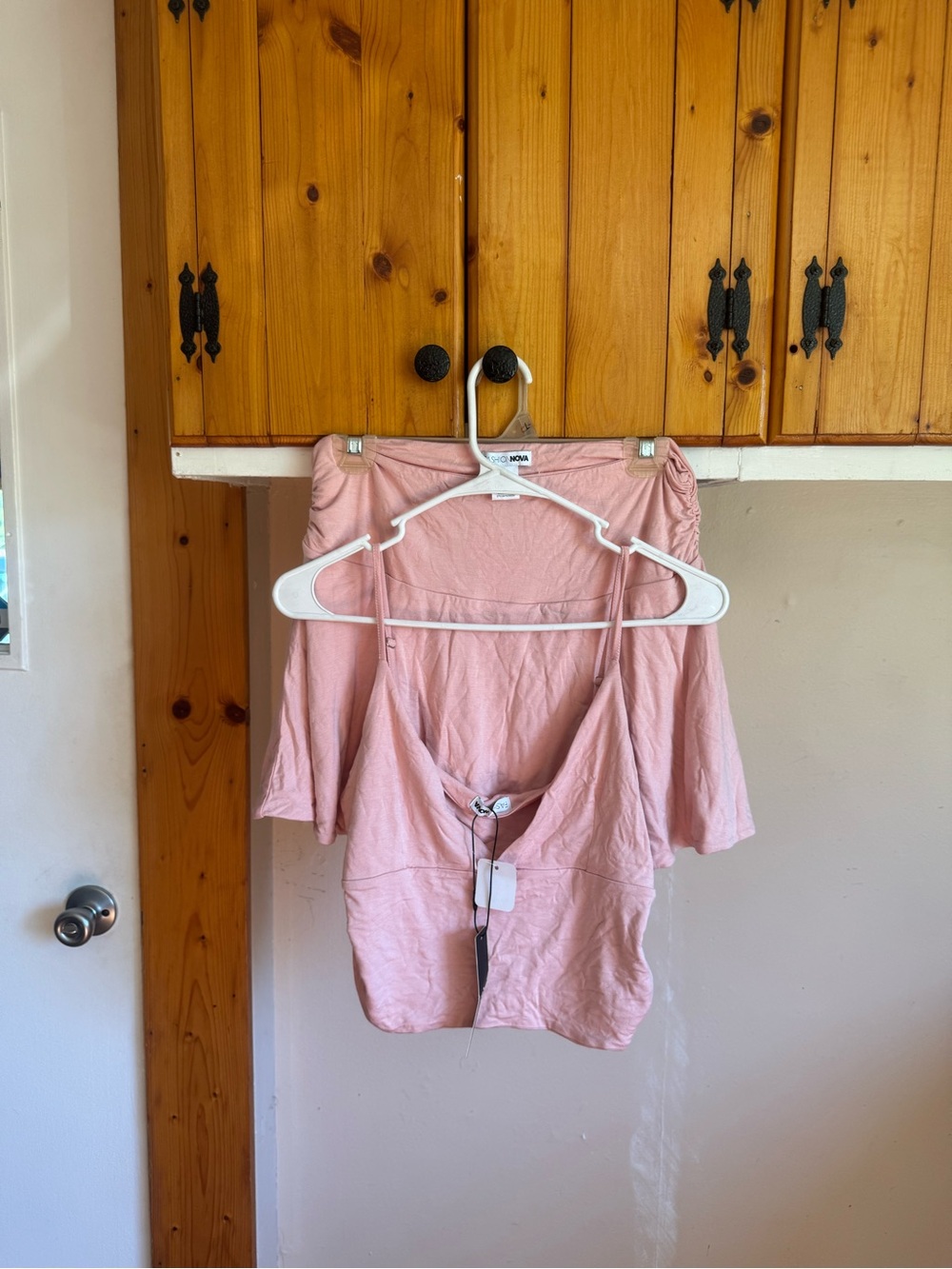 Fashion nova Pink Ruched Sleeve V-Neck Women's Top